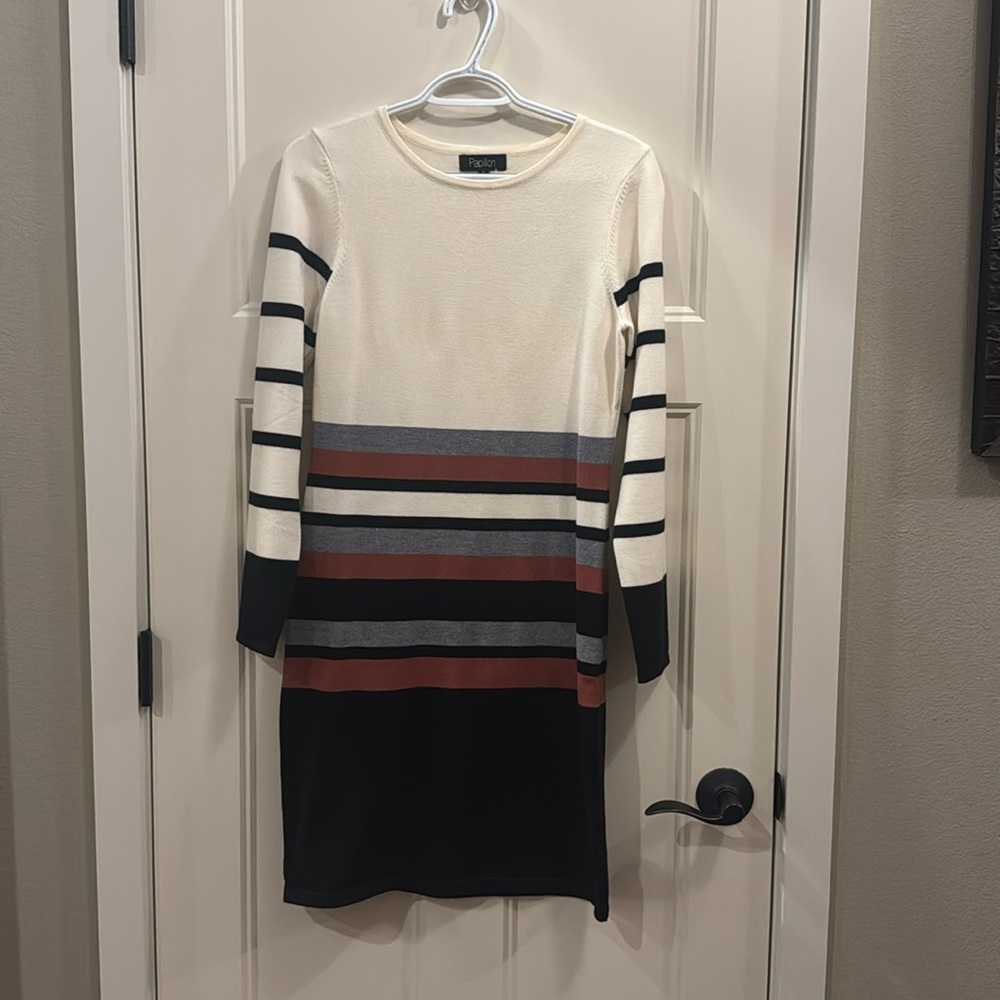 BRAND NEW!! Papillon dress